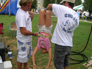 FESTIVALS/KHonBar.jpg